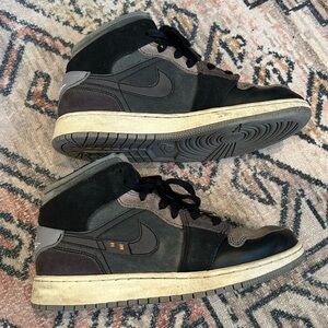 NIKE - Kids 4 (big kids) Air Jordan’s - Black and Grey